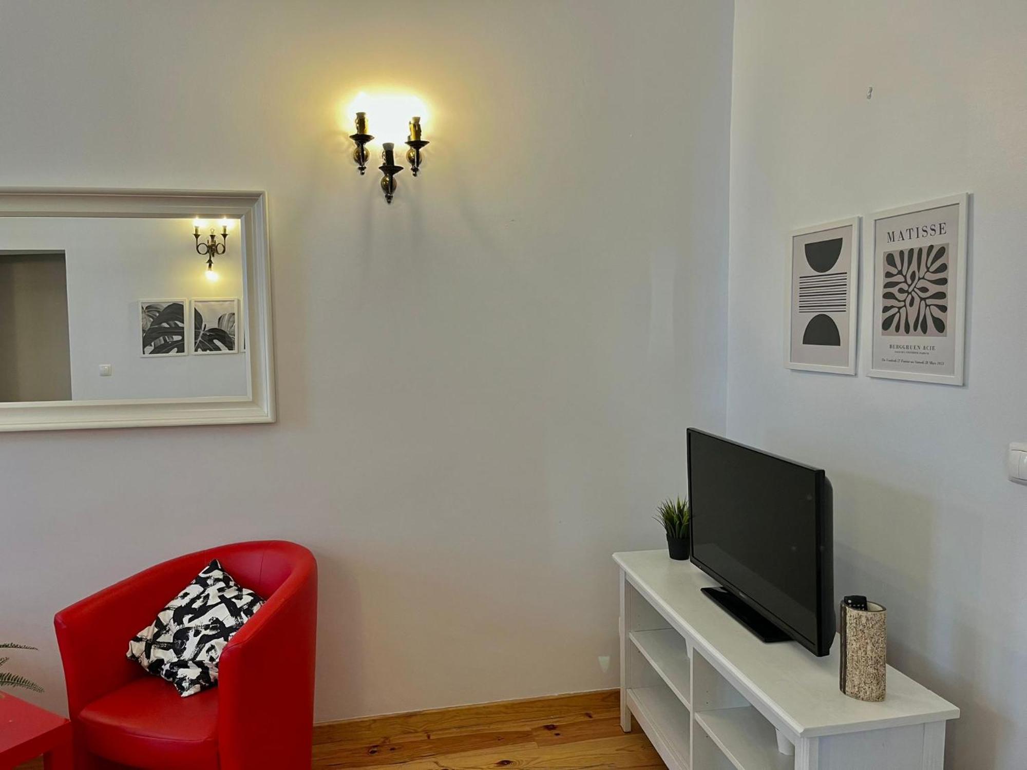 3 Bedroom, 2 Bathroom - Palma Residence Лиссабон Экстерьер фото