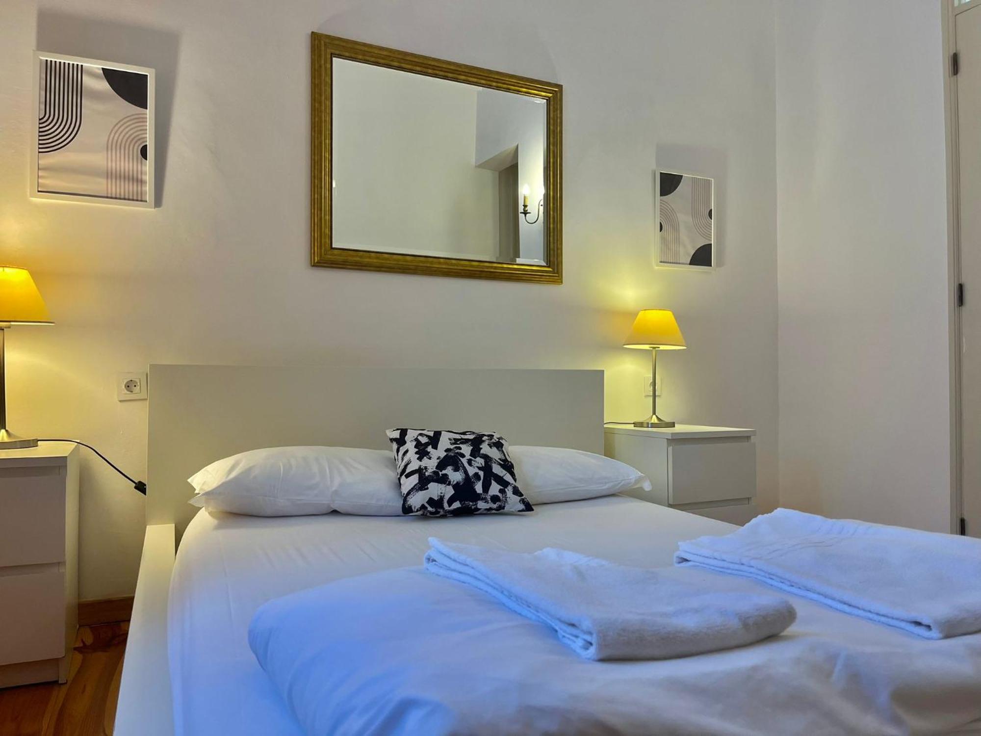3 Bedroom, 2 Bathroom - Palma Residence Лиссабон Экстерьер фото