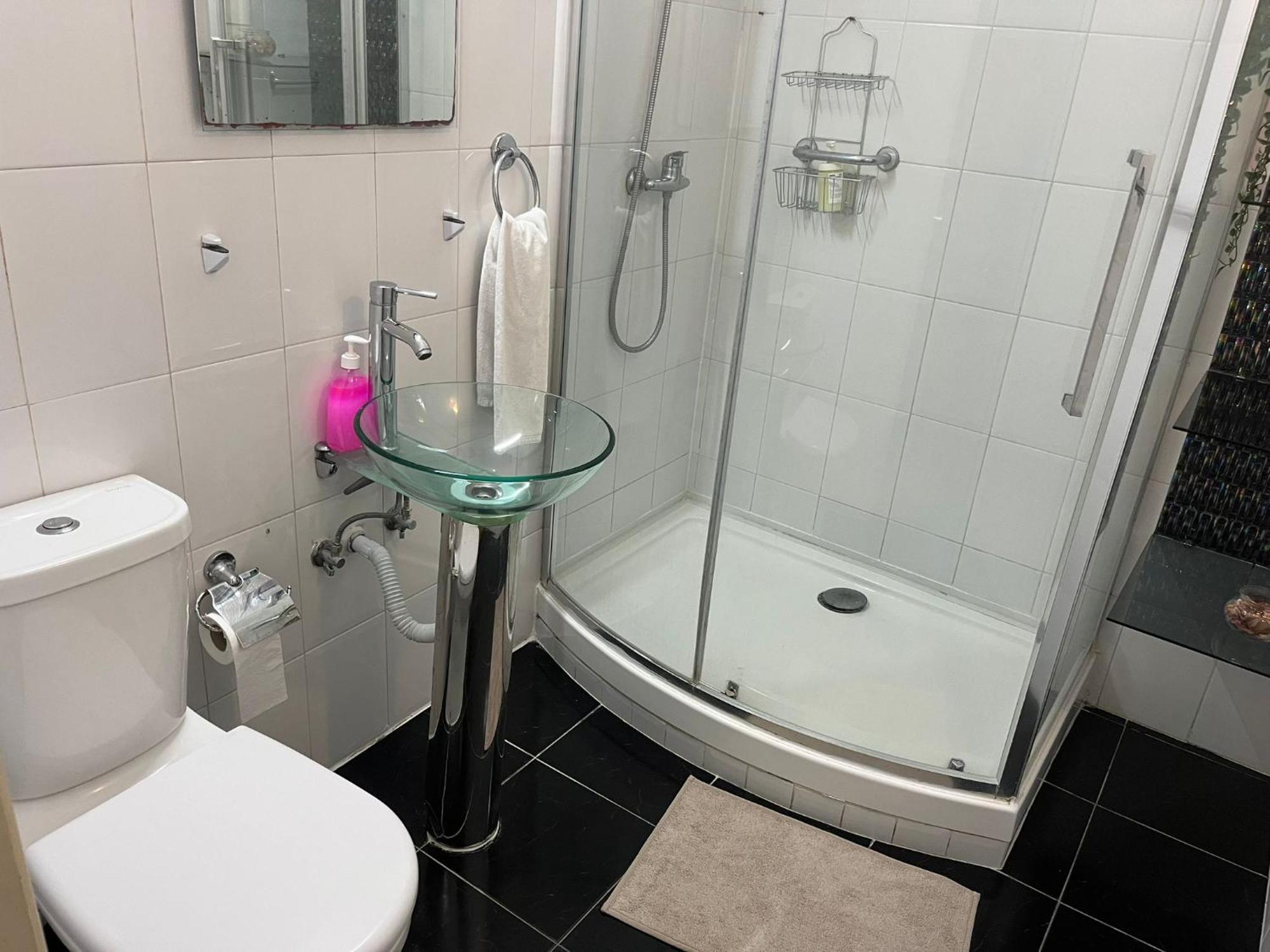 3 Bedroom, 2 Bathroom - Palma Residence Лиссабон Экстерьер фото